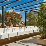 Campsite 3 Bedroom Beautiful Stacaravan In Vabriga Porec